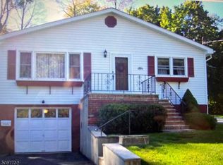 18 1/2 Cross St, Netcong, NJ 07857