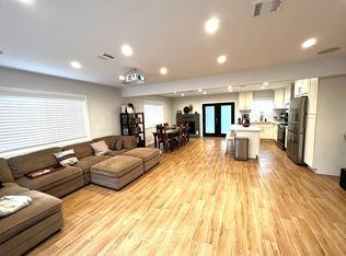 583 N 6th Ave, Upland, CA 91786