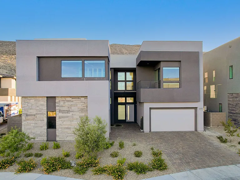 5289 Feathertop Dr — Photo 88
