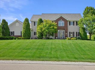 5780 Stefanie Way, Caledonia, WI 53108