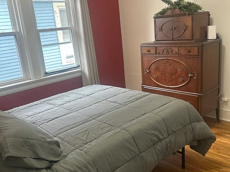 417 W Delavan Ave #2 — Photo 17