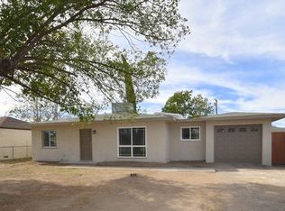 7498 Elmwood Rd, San Bernardino, CA 92410