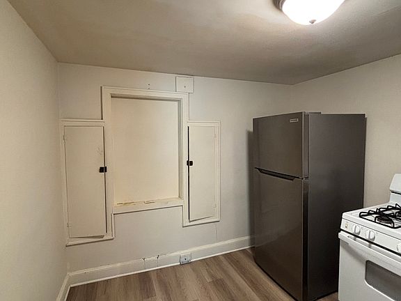 517 Randolph - Apt 5 Photo 3_08182026