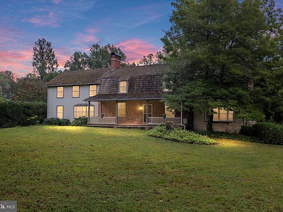 2nd image of 111 Mount Mills Ln