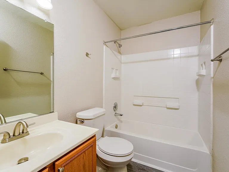306 Olivia Ln — Photo 13
