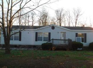 3929 Teaberry Ln, Newton, NC 28658