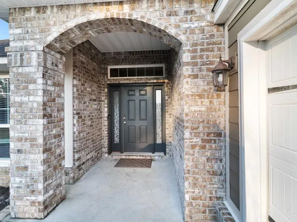 7412 Farmers Rd, Pensacola, FL 32526