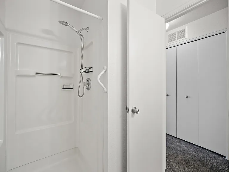 1355 Lords Hill Dr — Photo 17