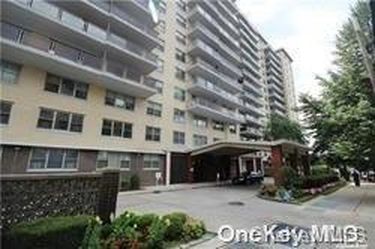 175-20 Wexford Terrace #15H, Jamaica, NY, 11432