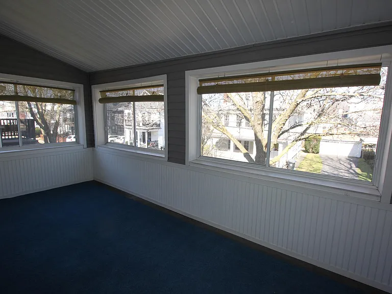 63 Foster St — Photo 12