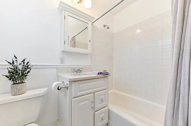 15 Keswick St #4 — Photo 11