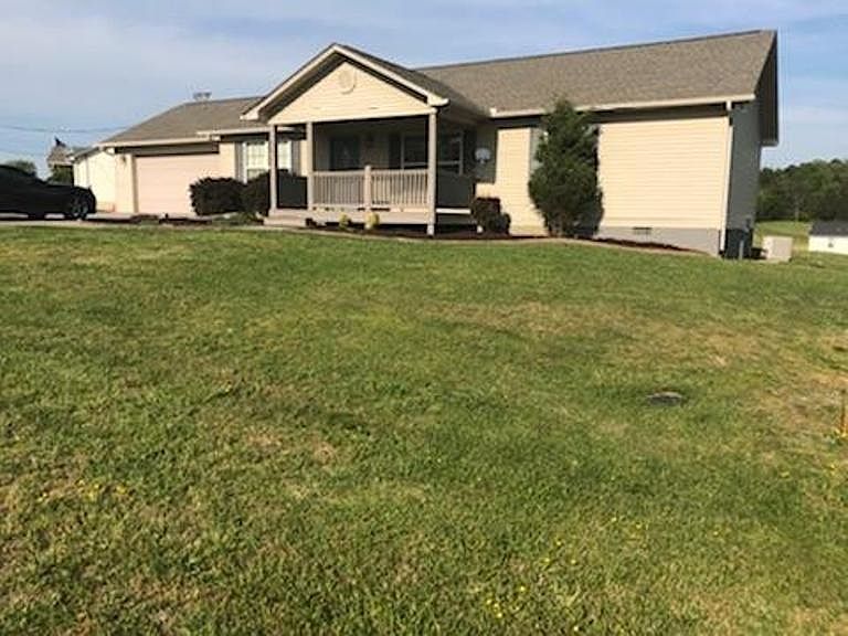 1st image of 617 English Meadows Dr
