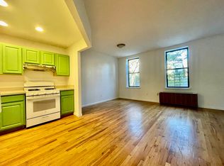 129 Stanhope St #2, Brooklyn, NY 11221