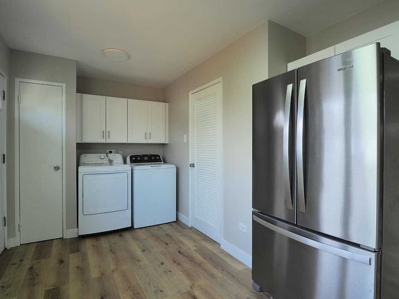 5th image of 1433 Stanley Blvd