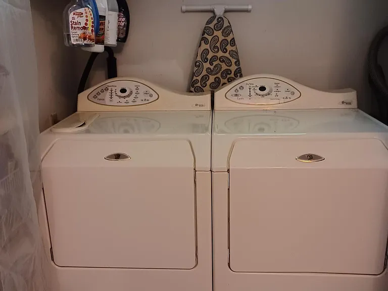 Laundry area in main house. 
Easy access with notice to owner or by set schedule.