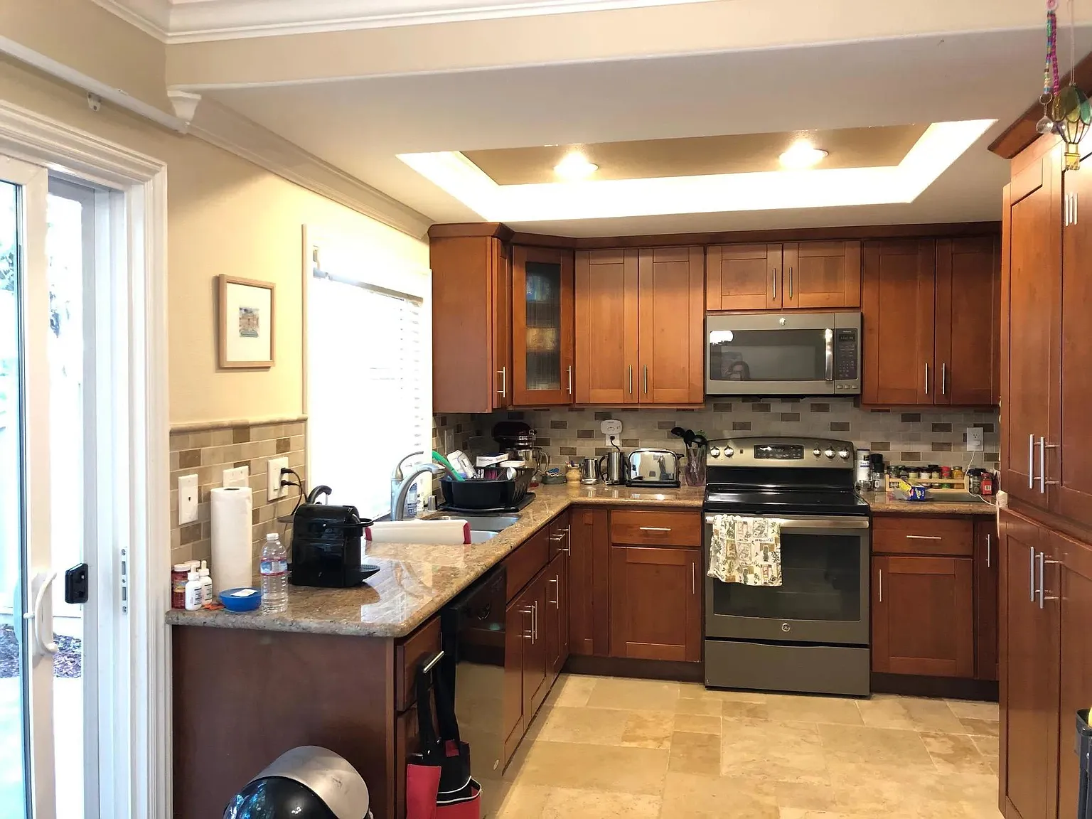 11041 Firethorne Dr photo 1