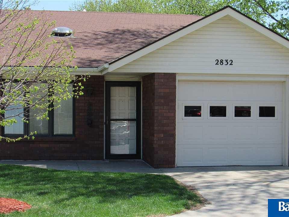 1st image of 2832 S 51st St #4