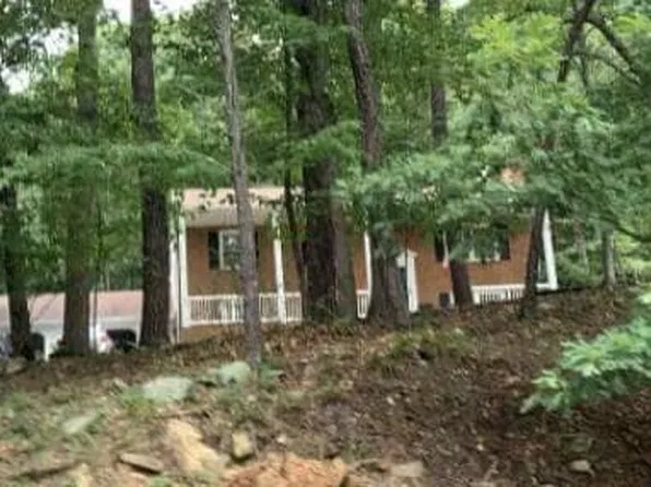 2624 Forest Oak Dr, Roanoke, VA 24012