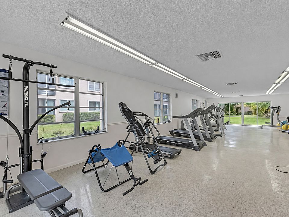 1st image of 4500 N Federal Hwy APT 121C