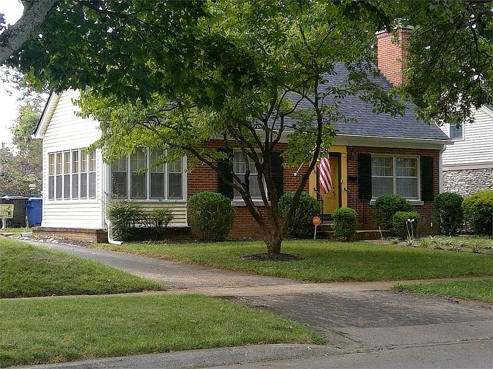 1st image of 406 Queensway Dr