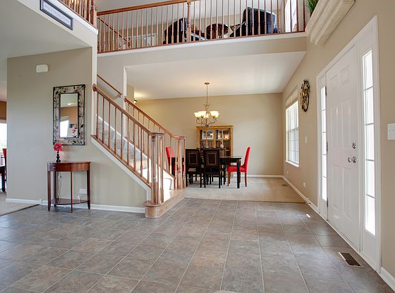 3rd image of 978 Galena Dr