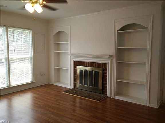 2nd image of 205H Amersham Dr