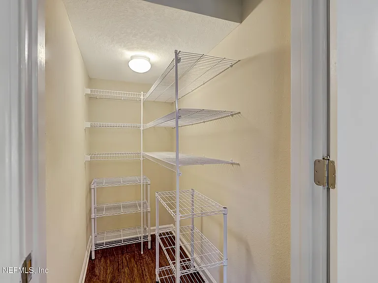 11168 Watkins Ct — Photo 22