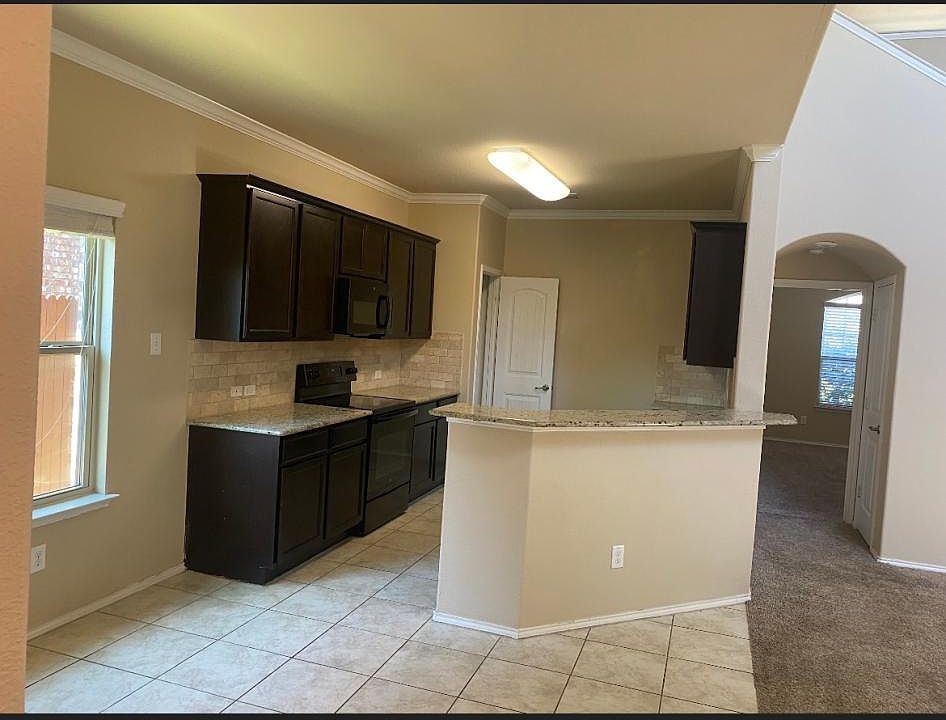 1st image of 3021 Cassinia Pkwy
