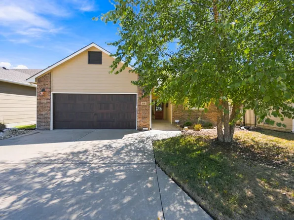 318 S Nineiron Ct, Wichita, KS 67235
