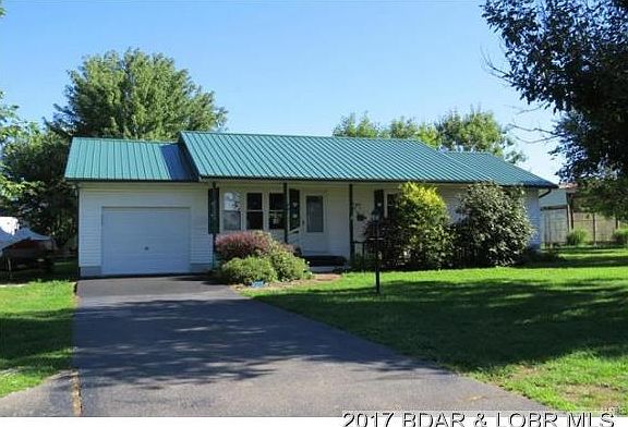 2nd image of 20099 Emerald Rd
