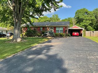 2433 Armstrong Ln, Mount Washington, KY
