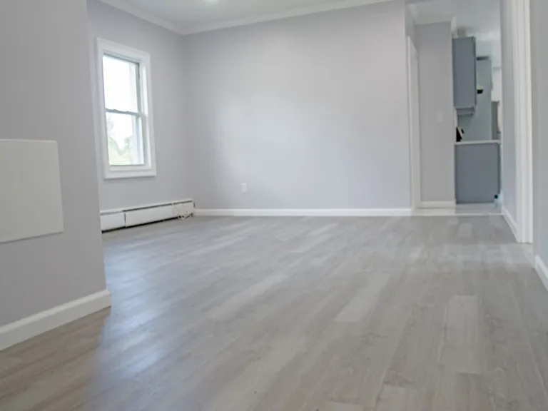 3230 Lexington Ave #13 — Photo 17