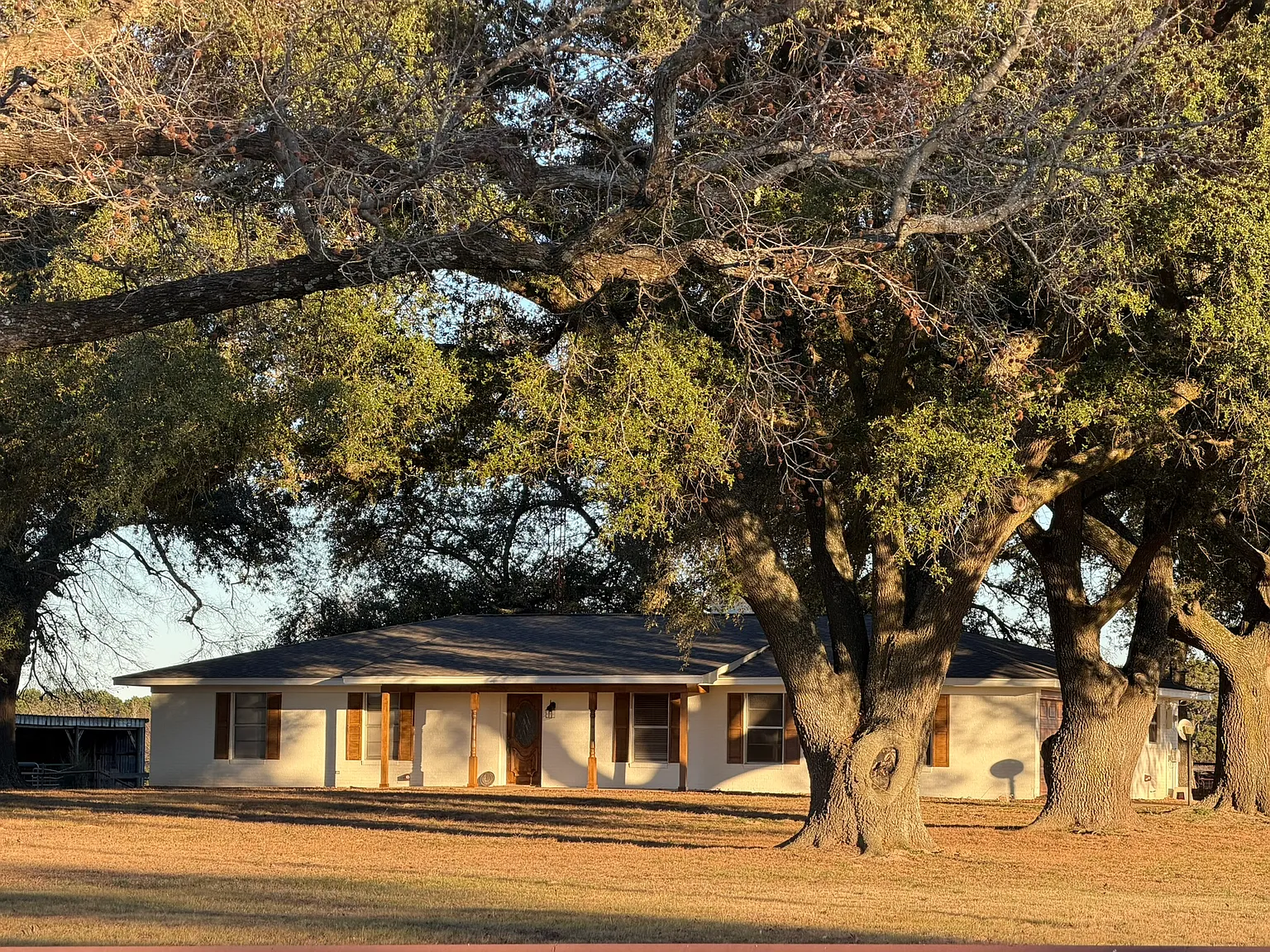 3 bed, 2259 sqft, $2,100 — Photo 4