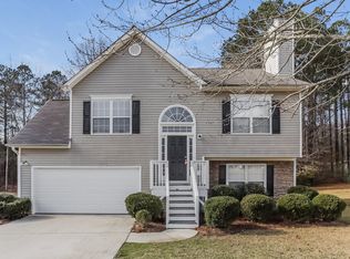 1020 Trotters Farm Rd, Fairburn, GA 30213