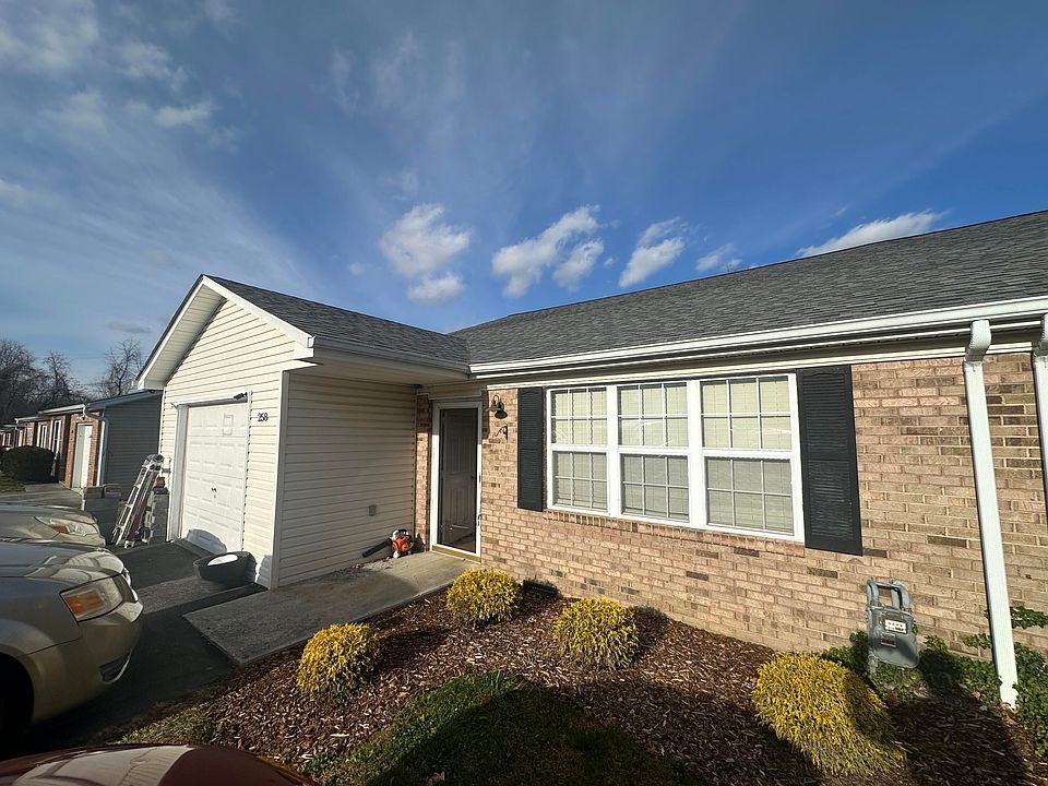 1st image of 258 Village Dr