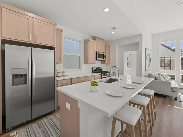 1218 Highland Row Ln, Houston, TX 77091