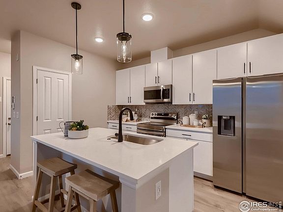 2nd image of 1438 Coral Pl