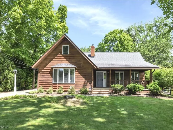 5884 Akins Rd, North Royalton, OH 44133