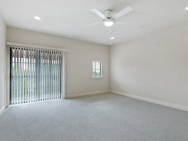 6159 Oram St #301 — Photo 15