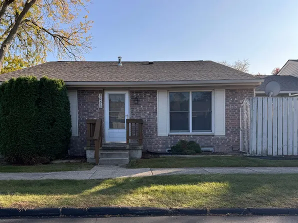 1053 S Dayton St, Davison, MI 48423
