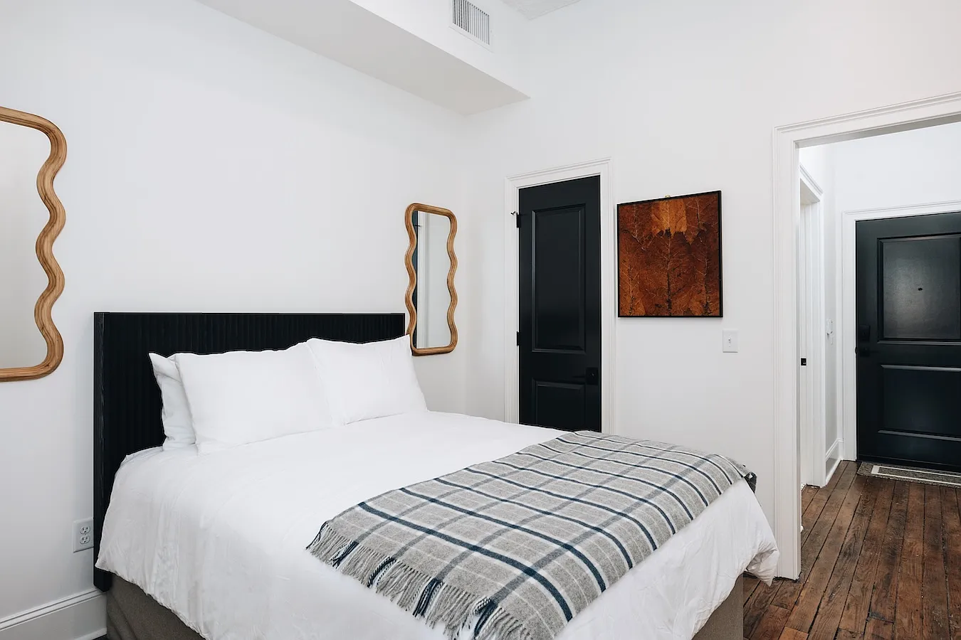 Studio, $1,995 — Photo 4