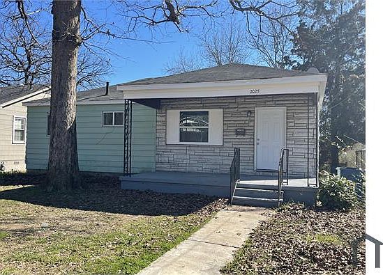 1st image of 2025 Woodrow Dr