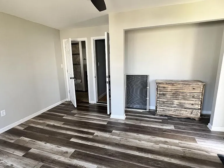 1011 E Breckinridge St — Photo 6