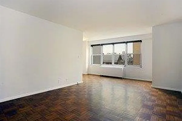 Sold by Citi Habitats | media 5