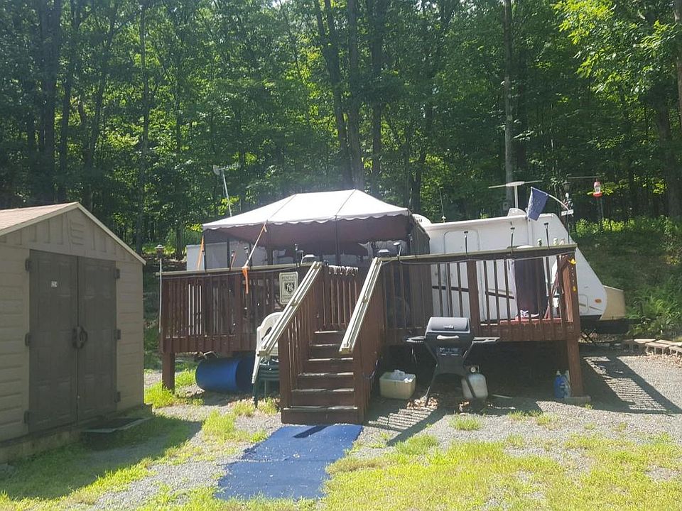 1st image of 112 Stasa Ct S