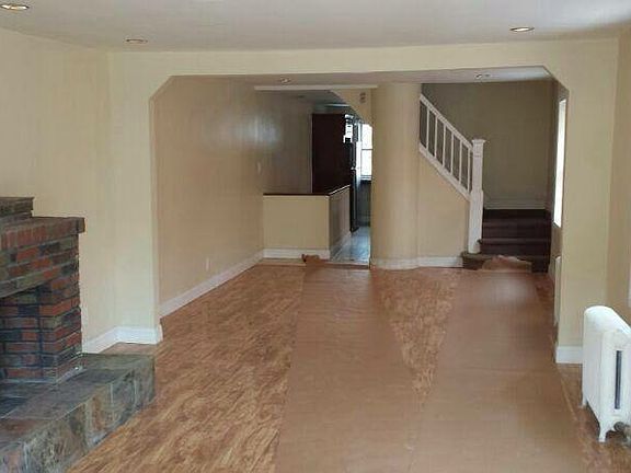 5th image of 3331 Radcliff Ave