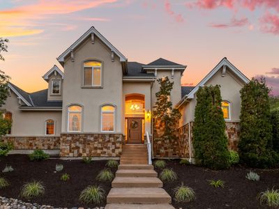 133 Moonlight Drive, Healdsburg, CA, 95448