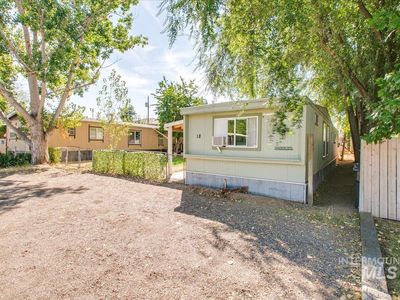 445 S Maple Grove Rd TRLR 18, Boise, ID, 83709