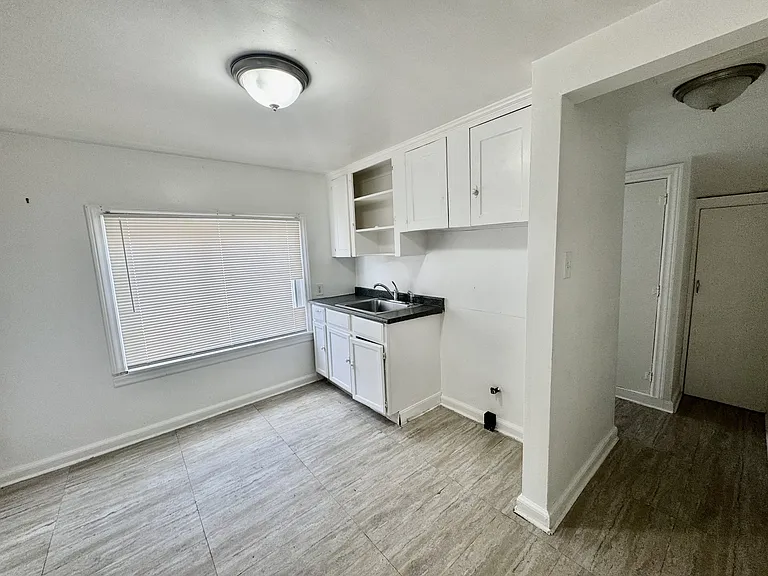 15030 Rossini Dr #2 — Photo 5