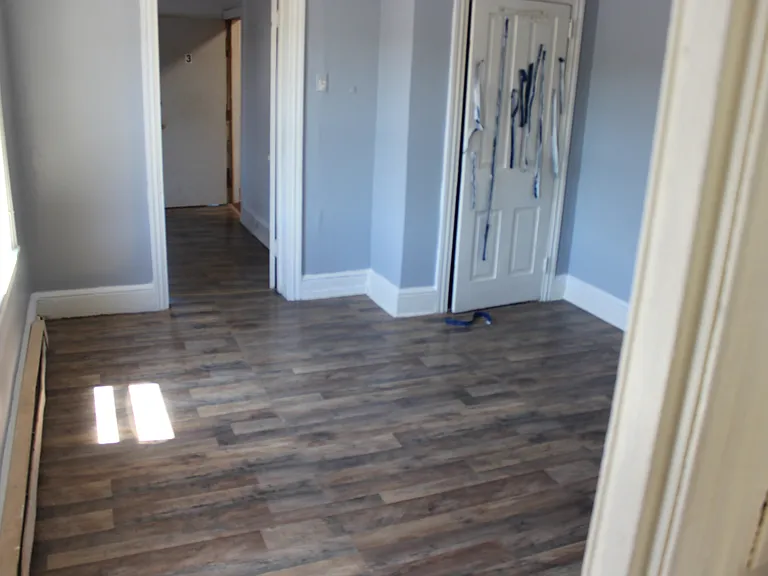 357 N 10th St #3 — Photo 8